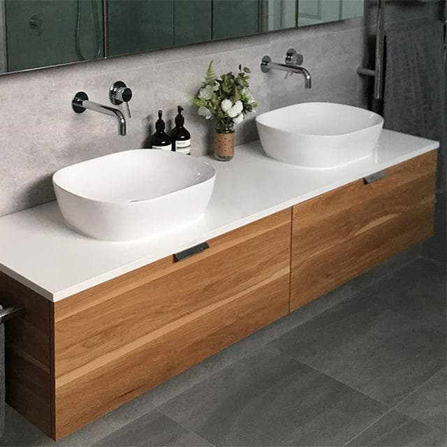 Double vanity with two basins on one lengthened wall-hung carcass