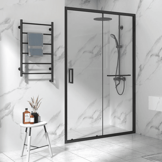 Frameless walk-in shower screen with 10 mm tempered glass panel